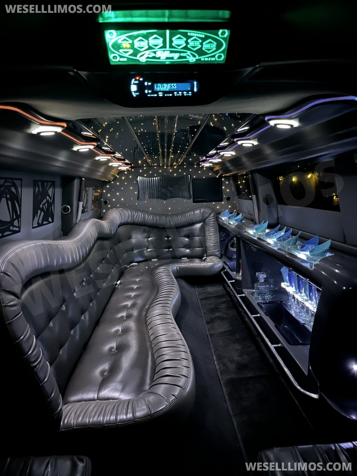 Photo of SUV Stretch for sale: 2007 Jeep Commander by Tiffany