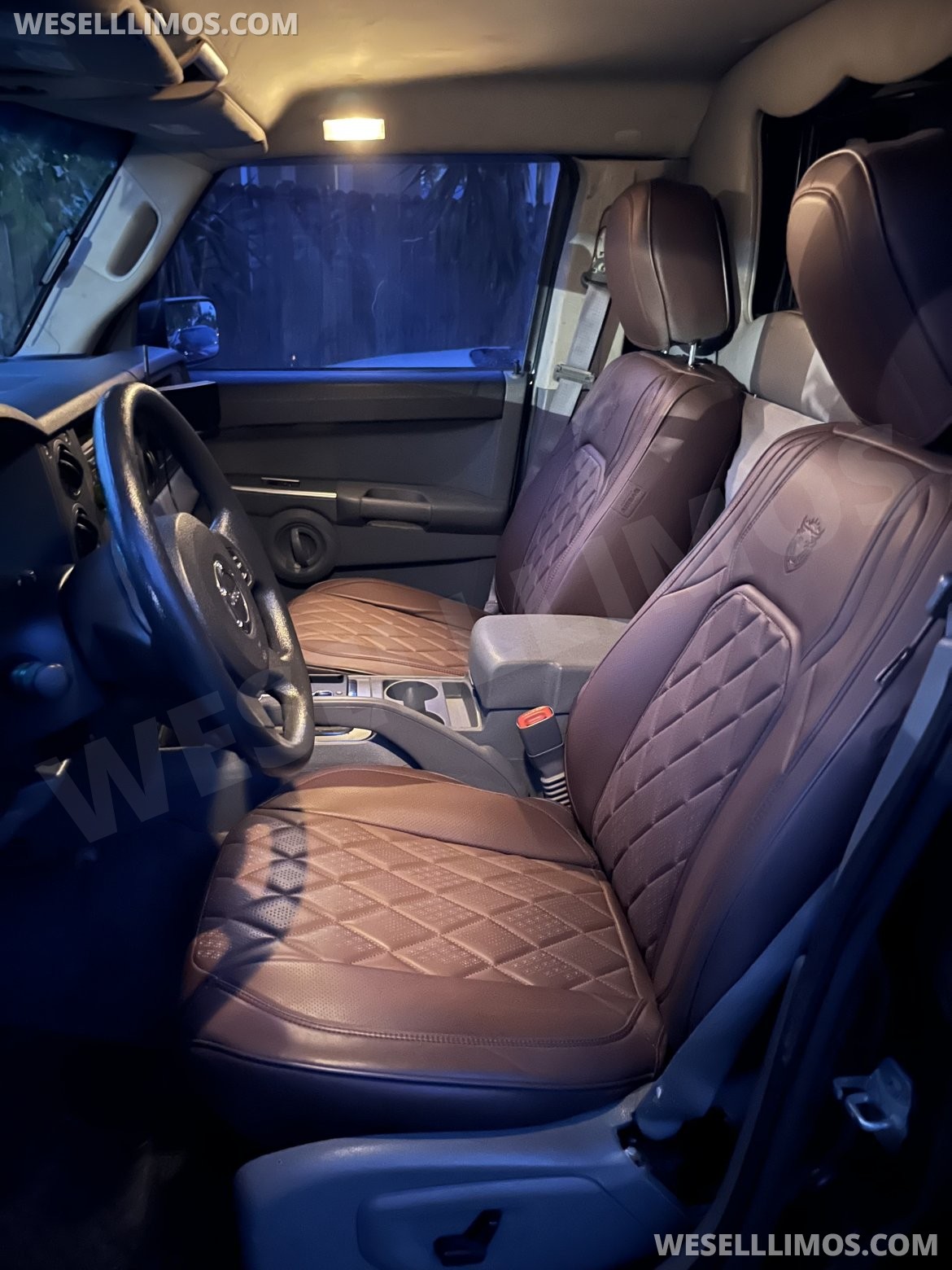 Photo of SUV Stretch for sale: 2007 Jeep Commander 328" by Tiffany