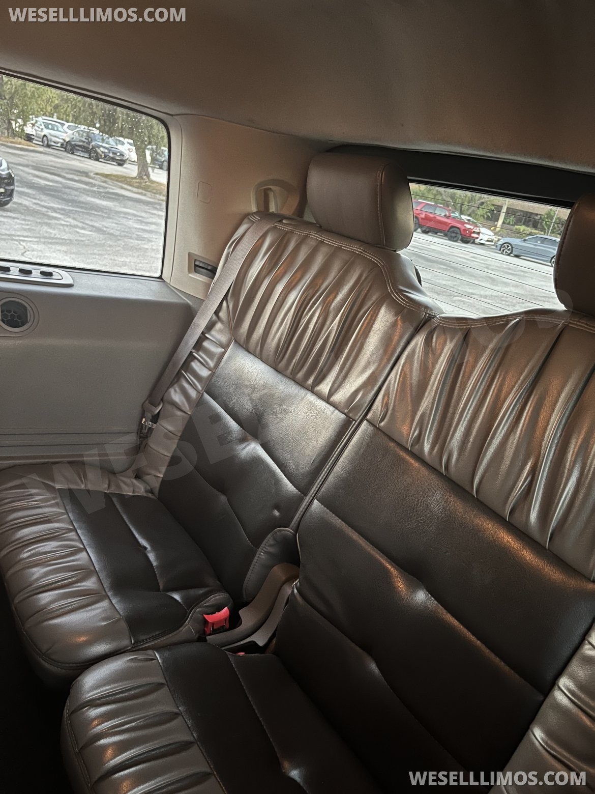 Photo of SUV Stretch for sale: 2007 Jeep Commander 328" by Tiffany