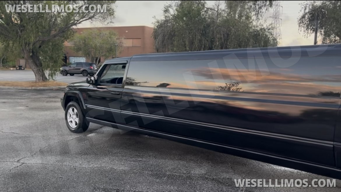 SUV Stretch for sale: 2007 Jeep Commander 328" by Tiffany