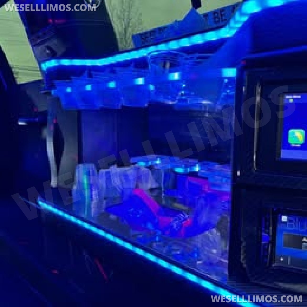 Photo of Limousine for sale: 2019 Lincoln Continental 180&quot; by limos by moonlight