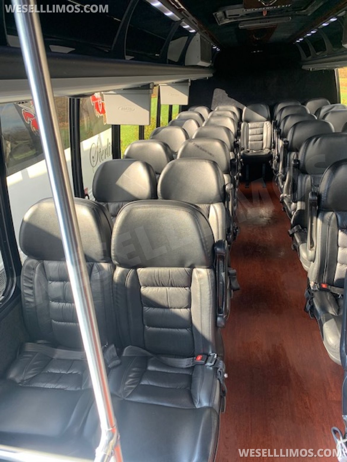 Photo of Shuttle Bus for sale: 2015 Ford F550 by TURTLE TOP