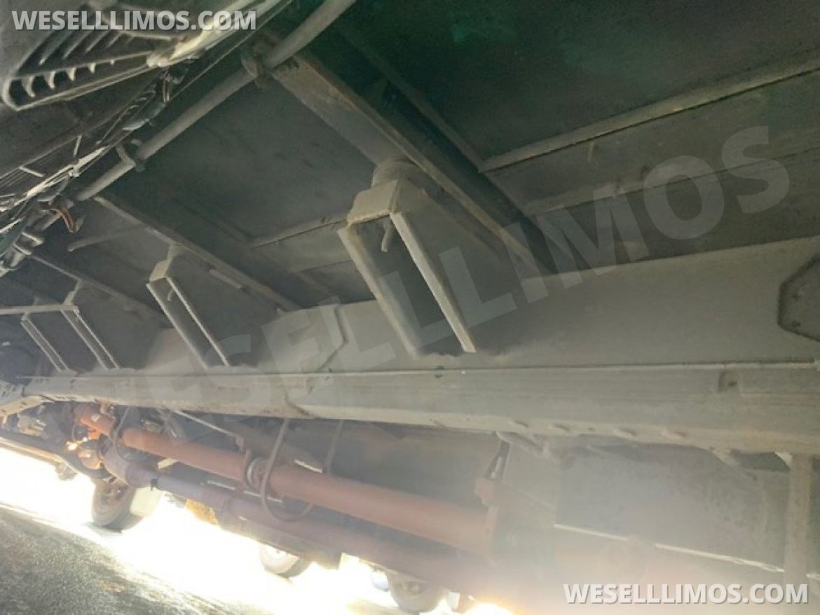 Photo of Shuttle Bus for sale: 2015 Ford F550 by TURTLE TOP