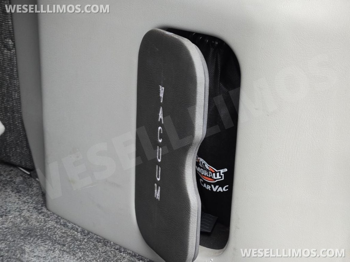 Photo of Sprinter for sale: 2021 Mercedes-Benz Luxury Sprinter by Midwest Automotive Designs