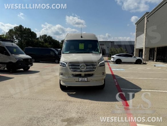 2025 Mercedes-Benz G45 9 Passenger AWD Sprinter for Sale in Cypress, TX - Photo 3