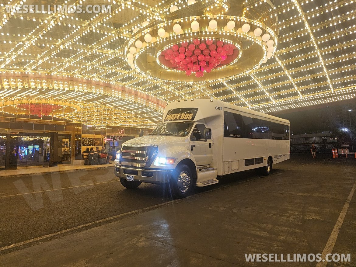 Limo Bus for sale: 2012 Ford Ford F650 SUPERDUTY by Glaval