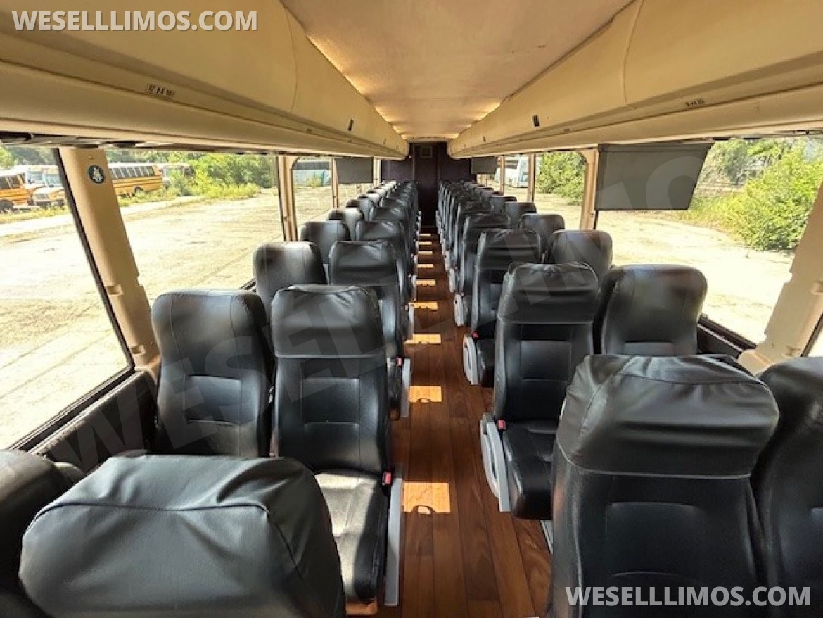 Photo of Motorcoach for sale: 2013 Prevost H3 45