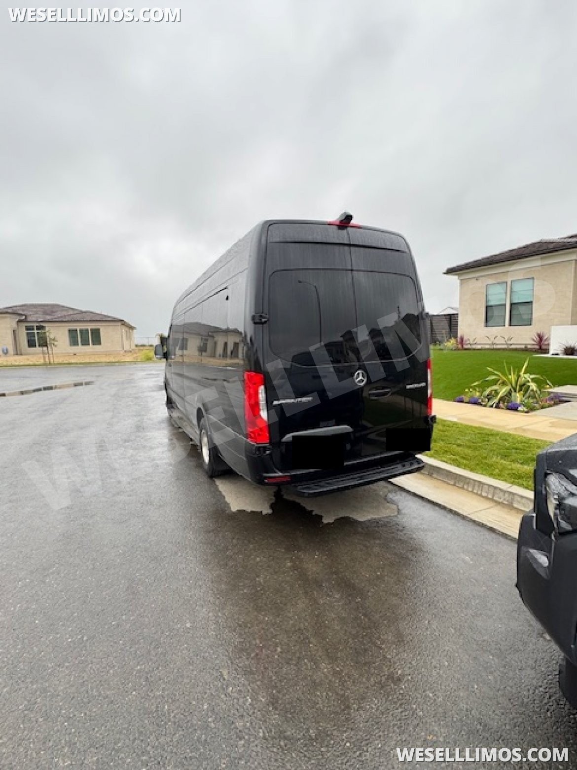 Photo of CEO SUV Mobile Office for sale: 2023 Mercedes-Benz Sprinter CEO by Global Motor Coach