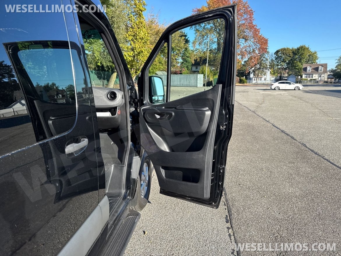 Photo of Sprinter for sale: 2019 Mercedes-Benz Sprinter 170&quot;