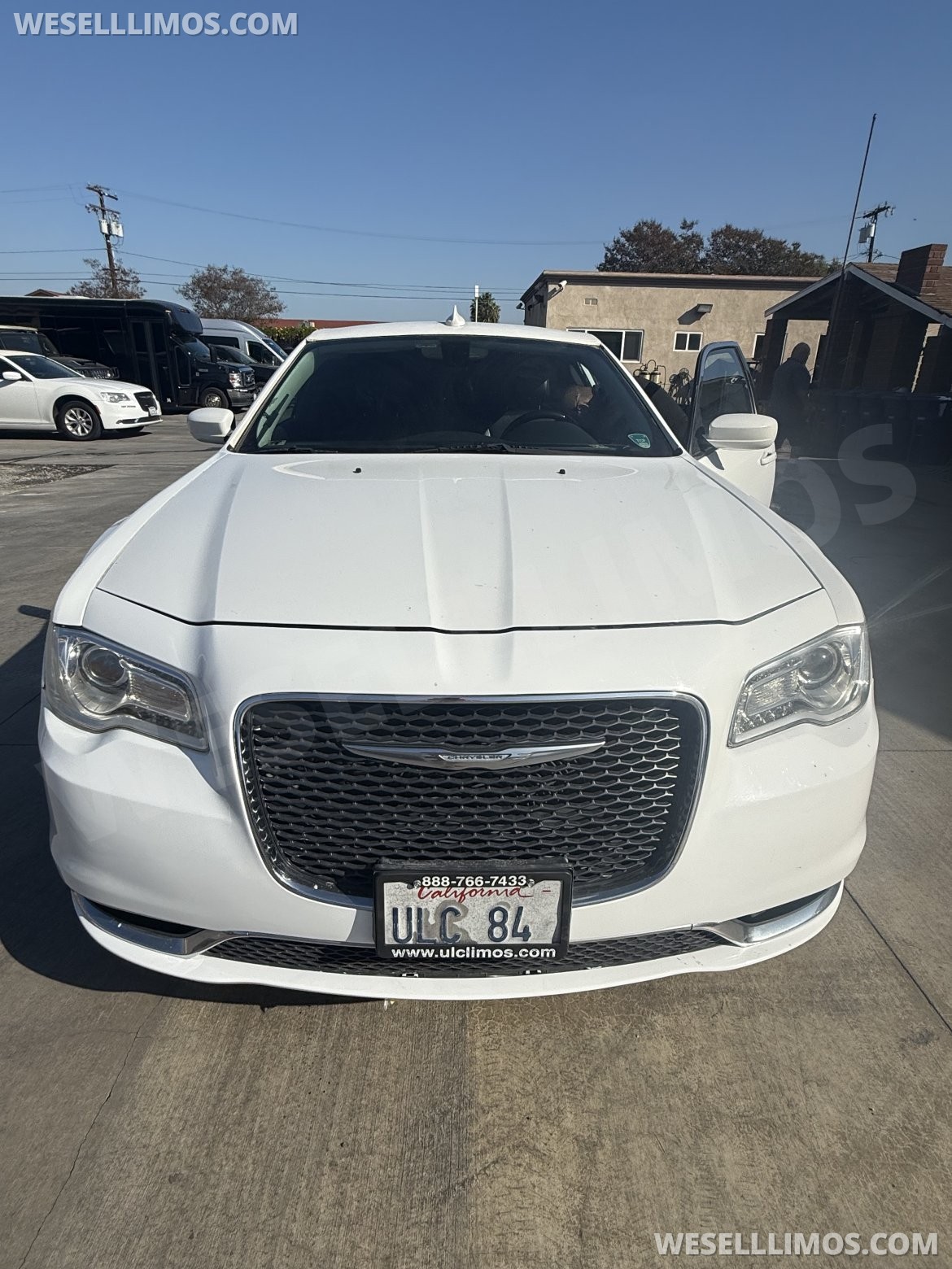 Photo of Limousine for sale: 2015 Chrysler 300 30&quot; by Tiffany