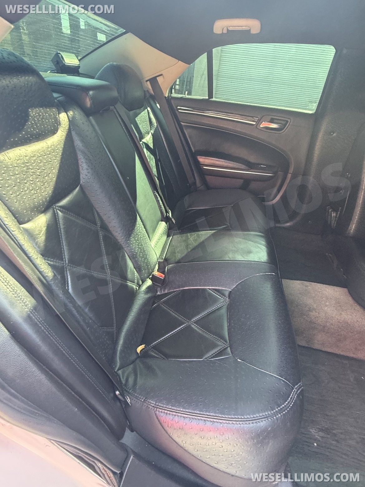 Photo of Limousine for sale: 2015 Chrysler 300 30&quot; by Tiffany