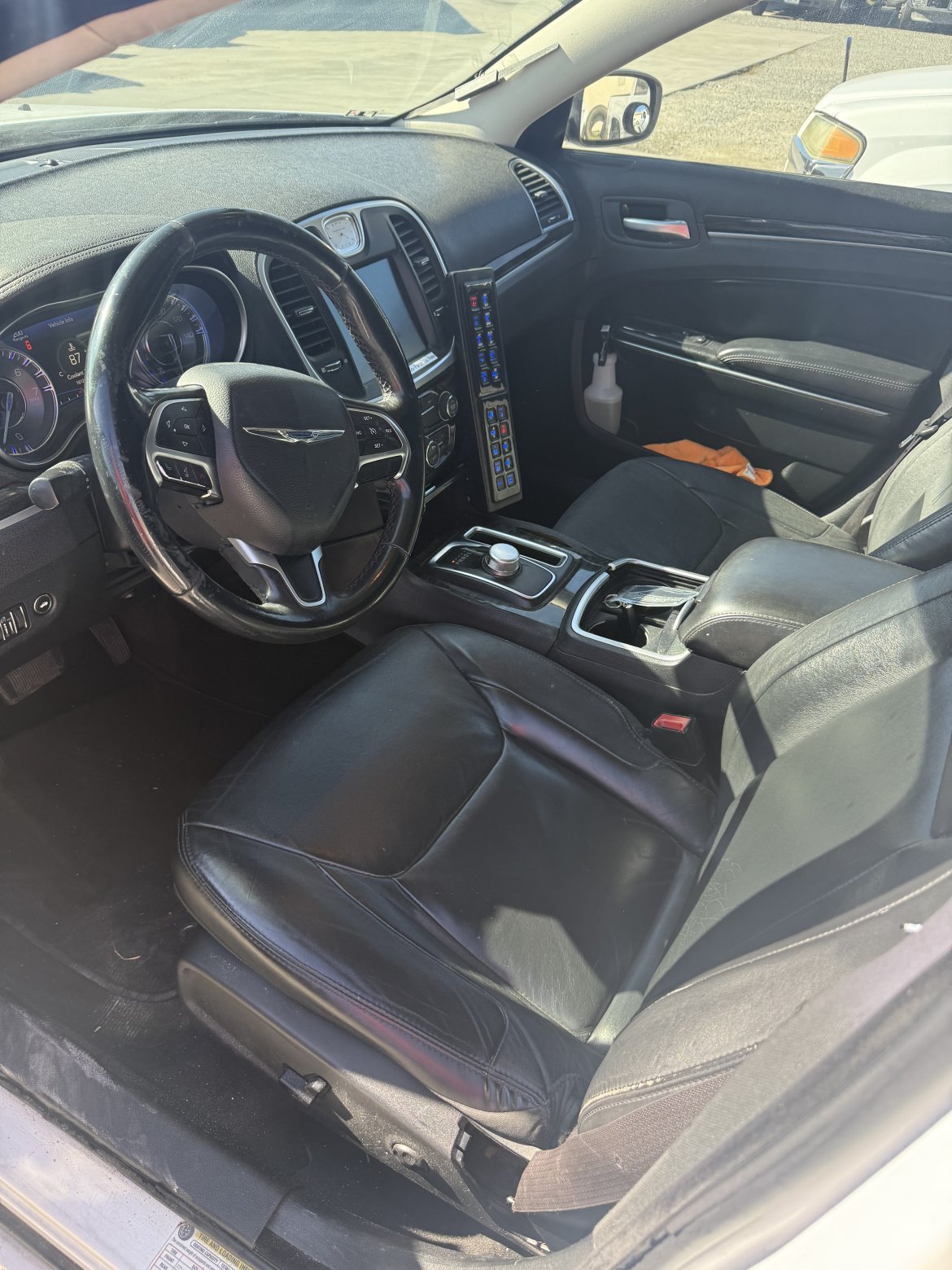 Photo of Limousine for sale: 2015 Chrysler 300 30&quot; by Tiffany