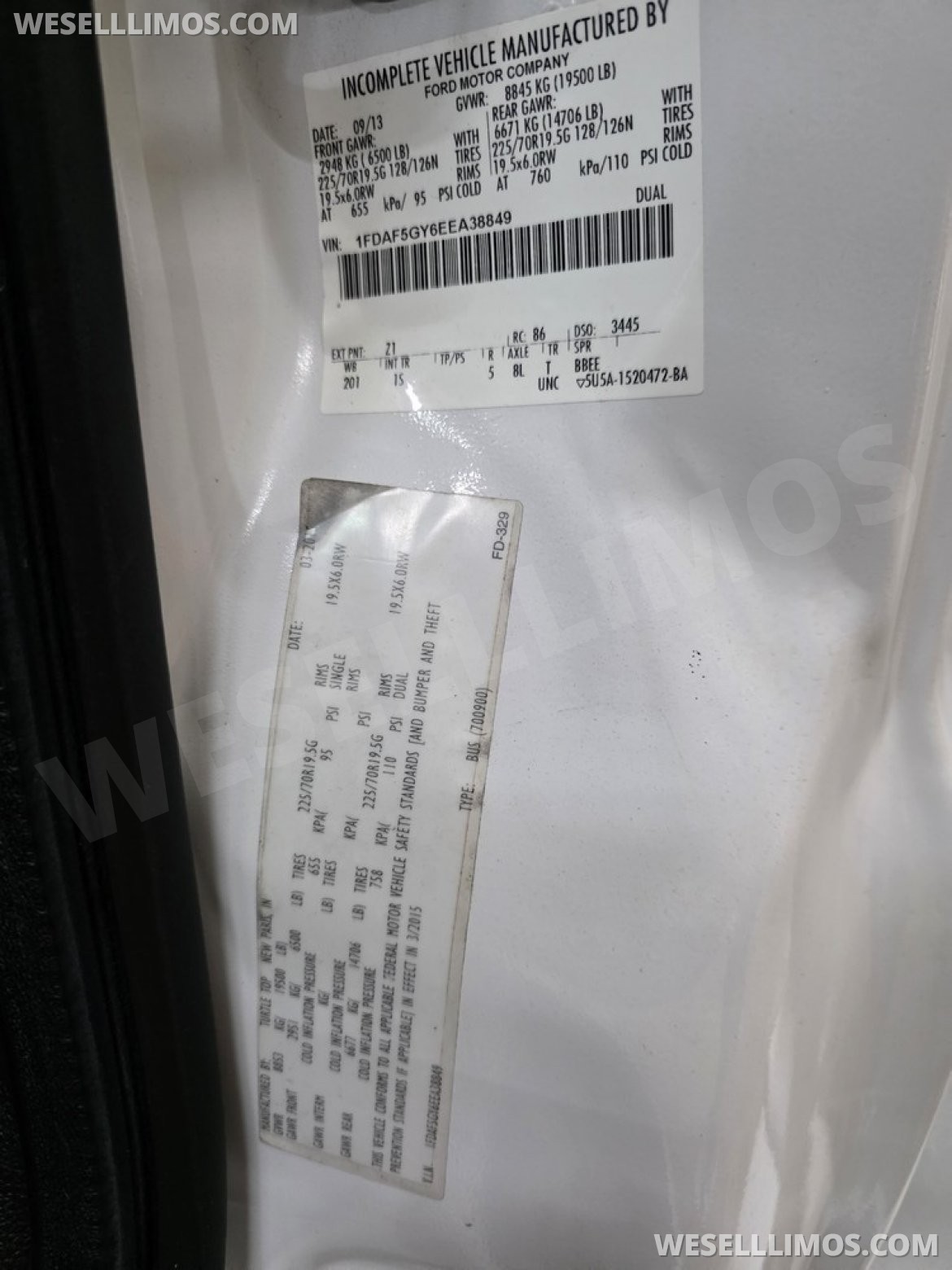 Photo of Limo Bus for sale: 2015 Ford F550 Limo bus 33&quot; by Turtle Top