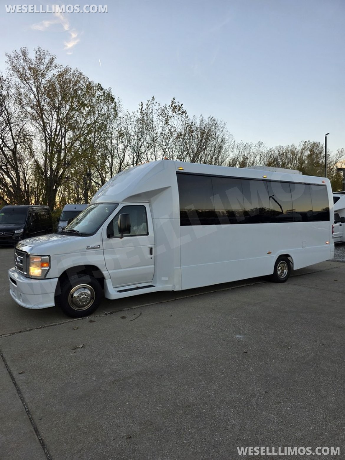 Photo of Limo Bus for sale: 2014 Ford E450