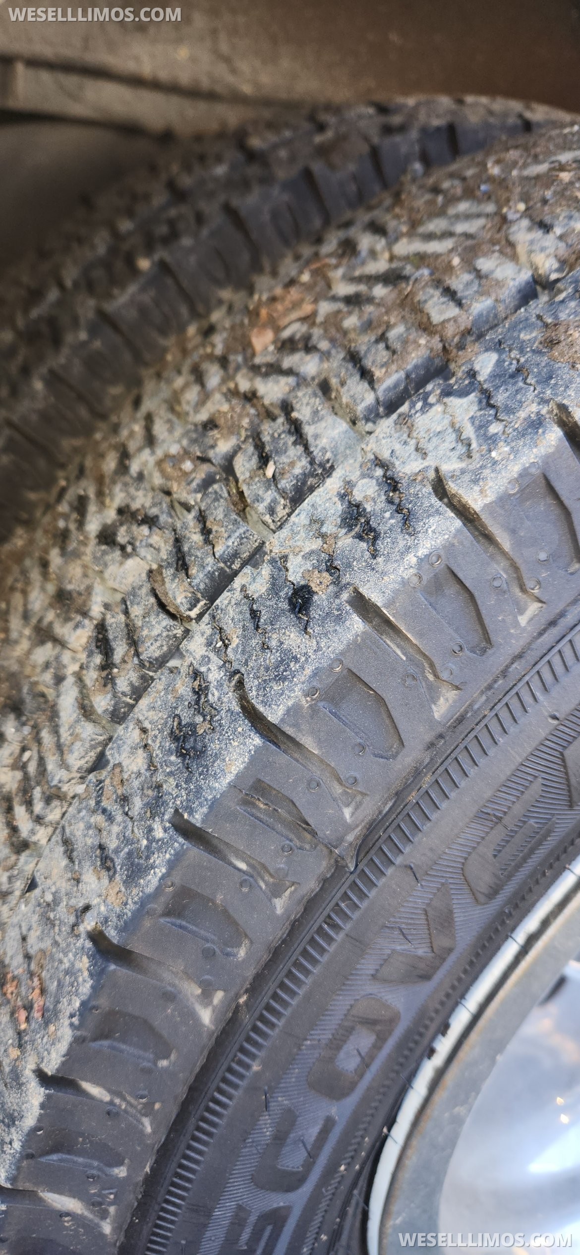 Photo of Shuttle Bus for sale: 2008 Ford E450 28&quot; by Thor