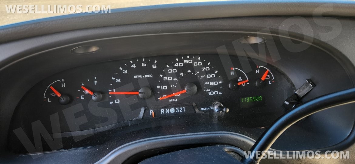 Photo of Shuttle Bus for sale: 2008 Ford E450 28&quot; by Thor