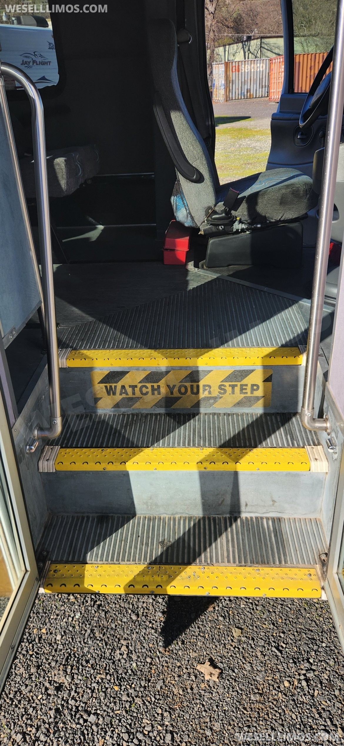 Photo of Shuttle Bus for sale: 2008 Ford E450 28&quot; by Thor