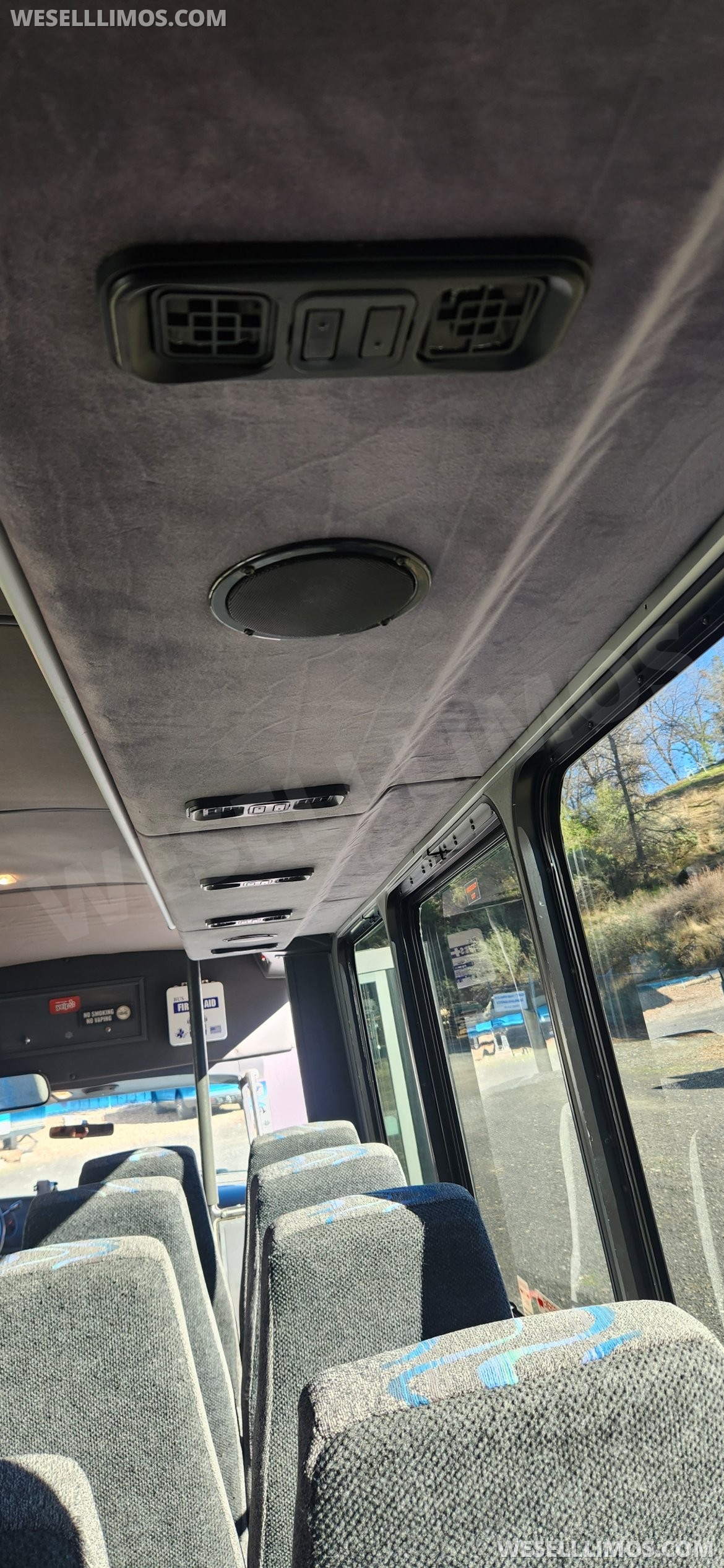 Photo of Shuttle Bus for sale: 2008 Ford E450 28&quot; by Thor