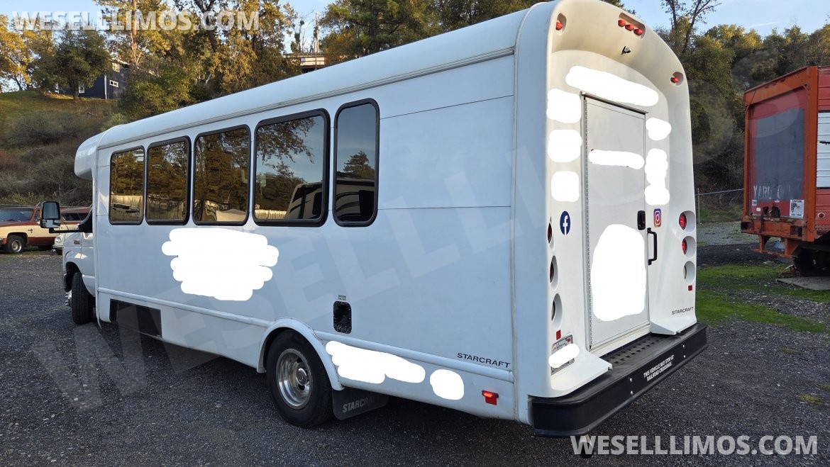 Photo of Shuttle Bus for sale: 2015 Ford E450 by Starcraft