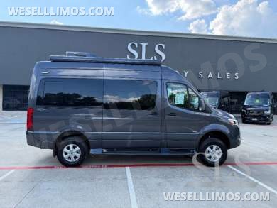 2025 Mercedes-Benz Heritage FD2 AWD Sprinter for Sale in Cypress, Texas, US - Photo 4