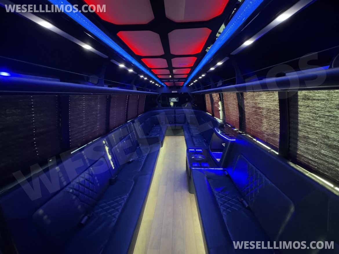 Photo of Limo Bus for sale: 2015 Ford 28 Pass Limo Bus 33&quot; by First Class Coachworks