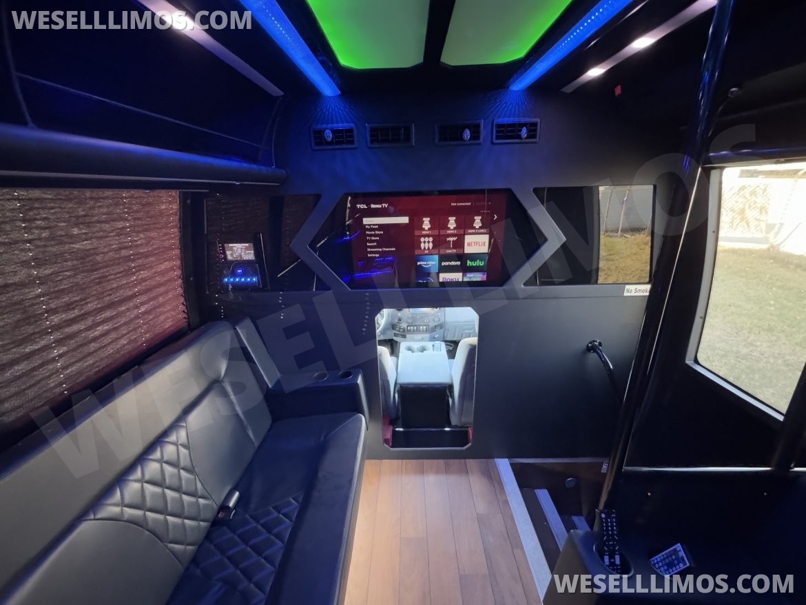 Photo of Limo Bus for sale: 2015 Ford 28 Pass Limo Bus 33&quot; by First Class Coachworks