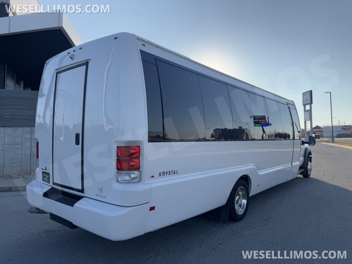 Photo of Limo Bus for sale: 2015 Ford 28 Pass Limo Bus 33&quot; by First Class Coachworks