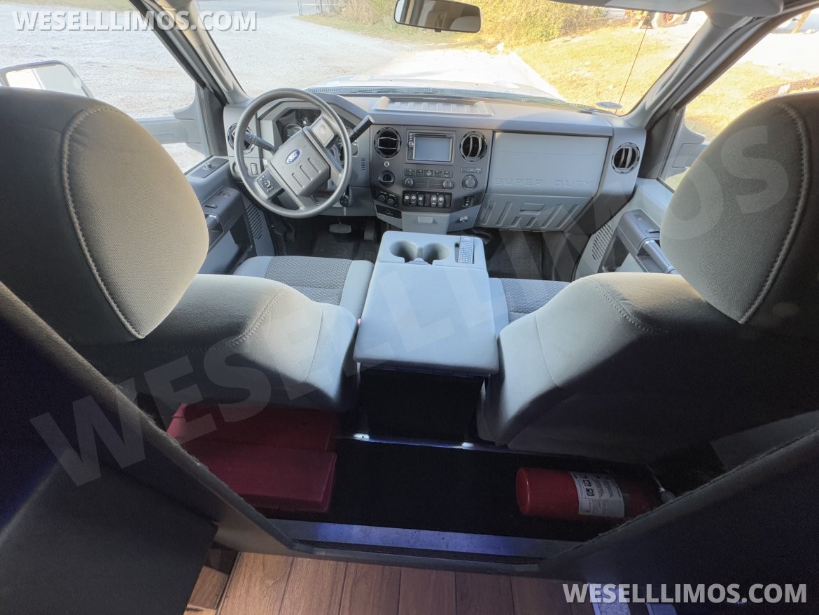 Photo of Limo Bus for sale: 2015 Ford 28 Pass Limo Bus 33&quot; by First Class Coachworks