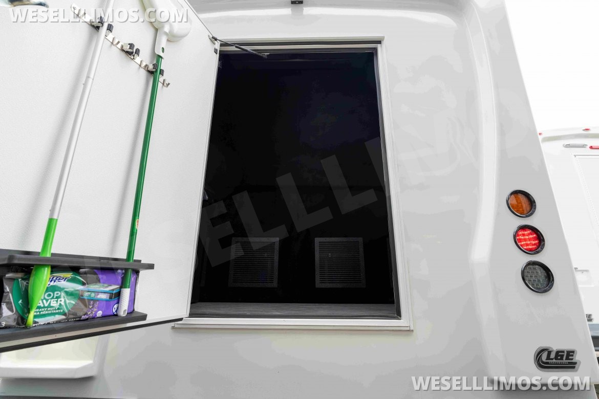 Photo of Limo Bus for sale: 2026 Ford F-550 420&quot; by LGE COACHWORKS