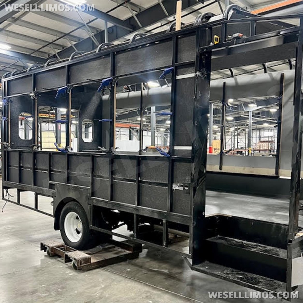 Photo of Limo Bus for sale: 2026 Ford F-550 420&quot; by LGE COACHWORKS