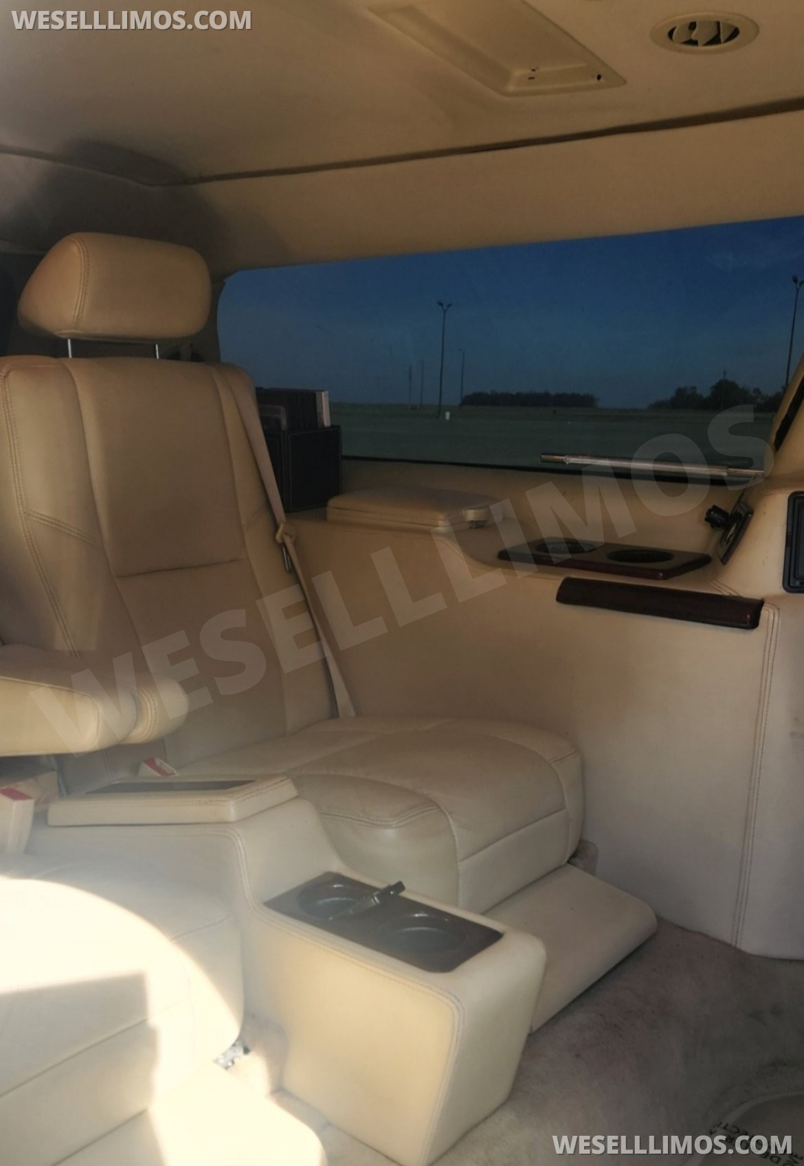 Photo of CEO SUV Mobile Office for sale: 2007 Cadillac Escalade ESV by LCW