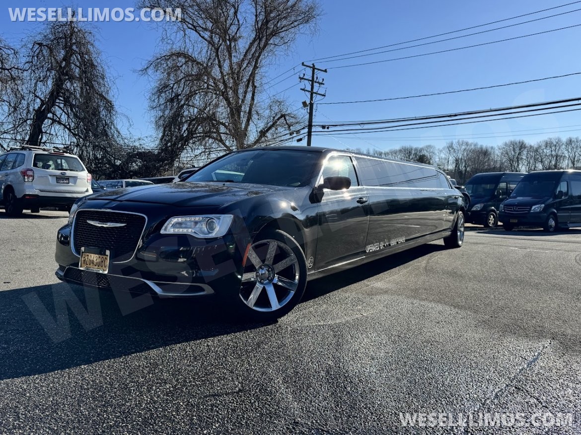 Limousine for sale: 2018 Chrysler 300 140&quot; by limos by moonlight