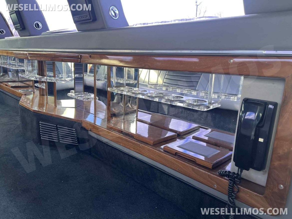 Photo of Limousine for sale: 2004 Ford Excursion