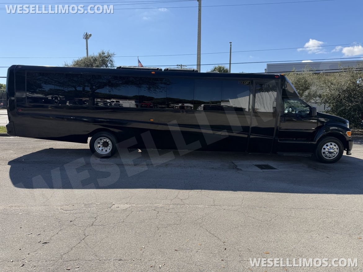 Photo of Shuttle Bus for sale: 2015 Ford F650 GM 40 by Grech