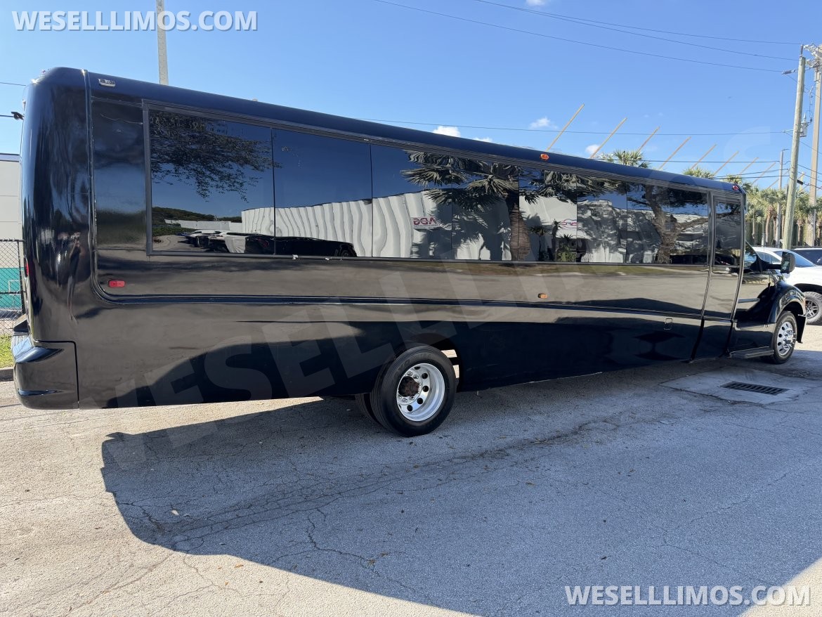 Photo of Shuttle Bus for sale: 2015 Ford F650 GM 40 by Grech