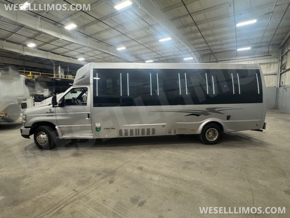 Limo Bus for sale: 2012 Ford E450 27&quot; by Federal