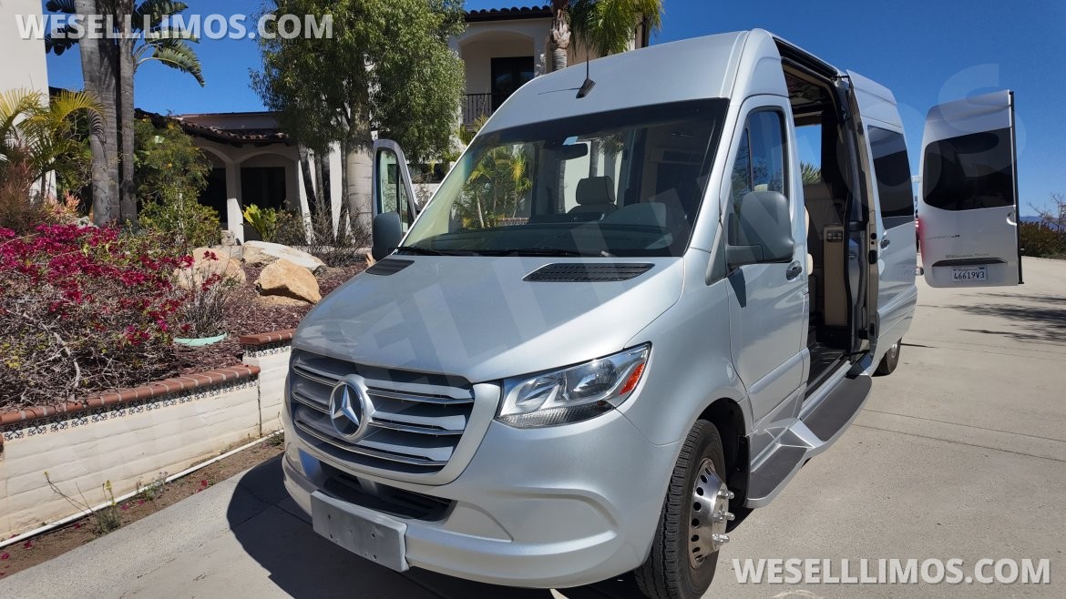 Photo of CEO SUV Mobile Office for sale: 2019 Mercedes-Benz Med Spa Sprinter Van by Midwest Automotive Designs