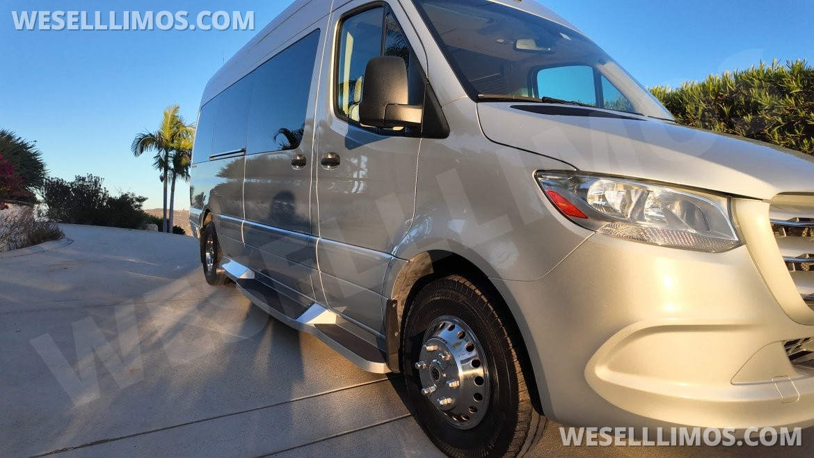 Photo of CEO SUV Mobile Office for sale: 2019 Mercedes-Benz Med Spa Sprinter Van by Midwest Automotive Designs