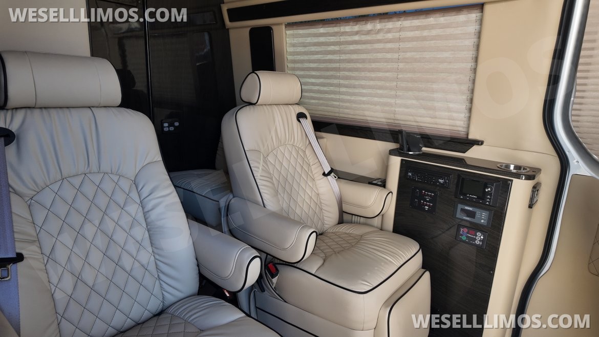Photo of CEO SUV Mobile Office for sale: 2019 Mercedes-Benz Med Spa Sprinter Van by Midwest Automotive Designs