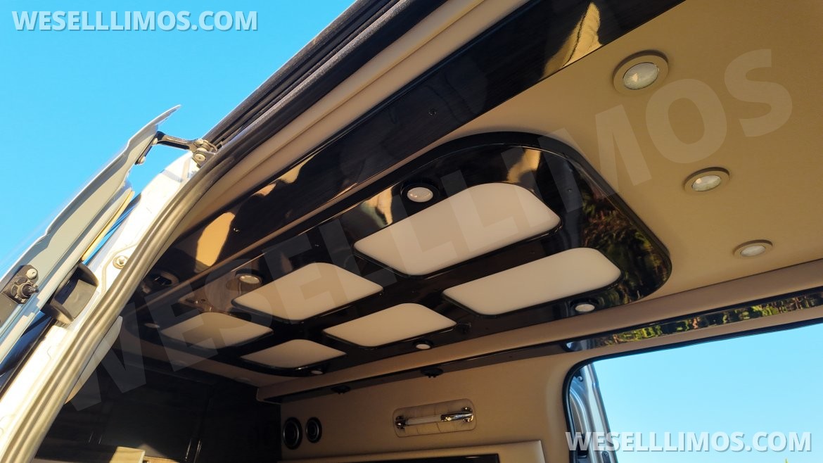 Photo of CEO SUV Mobile Office for sale: 2019 Mercedes-Benz Med Spa Sprinter Van by Midwest Automotive Designs