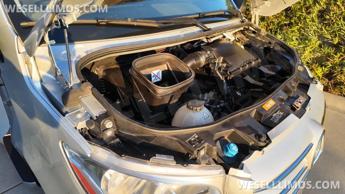 Photo of CEO SUV Mobile Office for sale: 2019 Mercedes-Benz Med Spa Sprinter Van by Midwest Automotive Designs