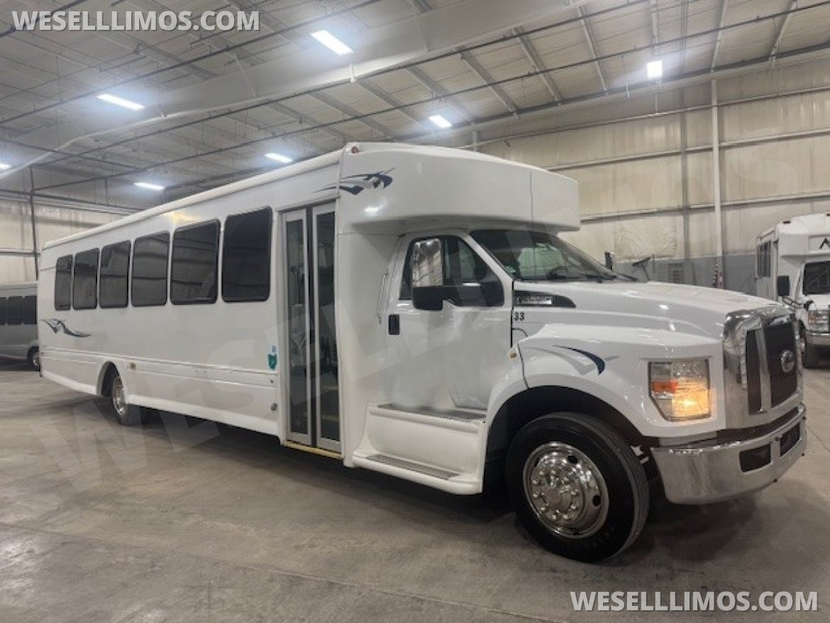 Shuttle Bus for sale: 2016 Ford F650 44&quot; by Star Craft