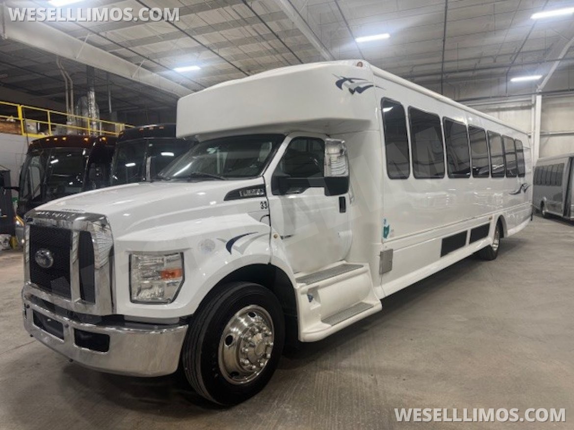 Photo of Shuttle Bus for sale: 2016 Ford F650 44&quot; by Star Craft