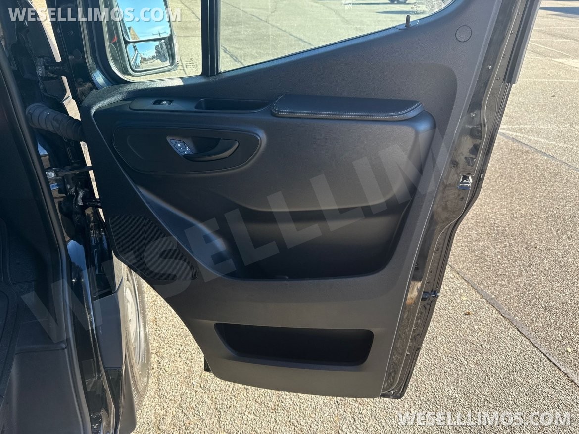 Photo of Sprinter for sale: 2020 Mercedes-Benz Sprinter 170&quot;