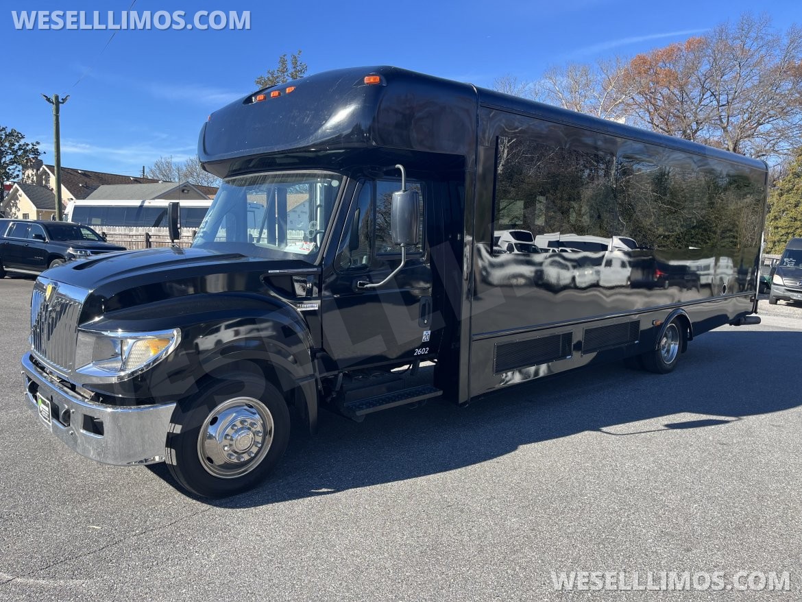Photo of Limo Bus for sale: 2014 International IC by Batistti