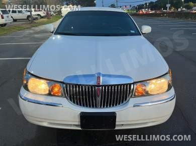 1999 Lincoln Town Car Limousine - Limousine for Sale in norcross, GA - Photo 3
