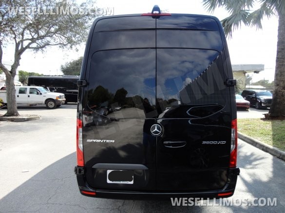 2019 Mercedes-Benz 3500 Sprinter Limousine Sprinter for Sale in Delray Beach, FL - Photo 3