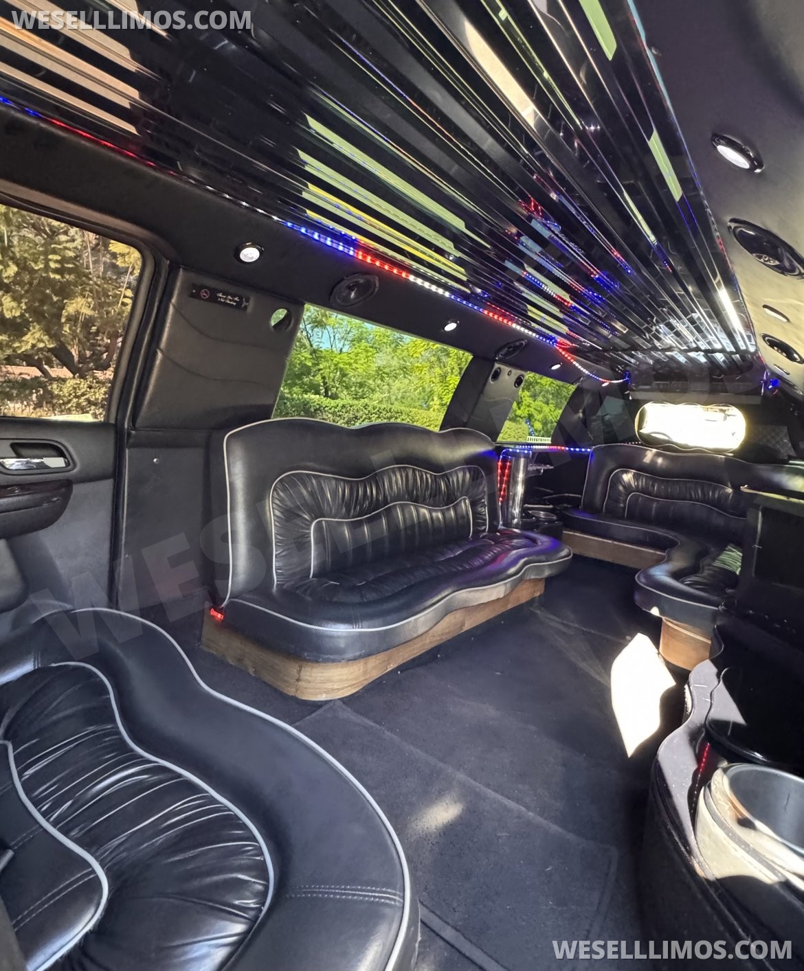 Photo of Limousine for sale: 2009 Cadillac Cadillac Escalade 30&quot; by Tiffany