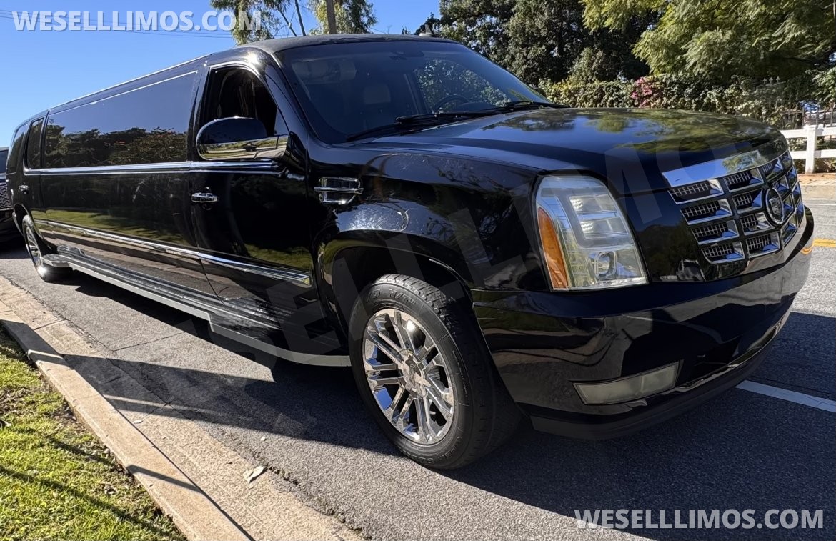 Photo of Limousine for sale: 2009 Cadillac Cadillac Escalade 30&quot; by Tiffany
