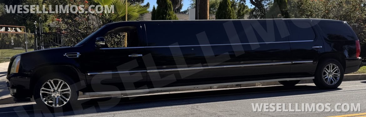 Photo of Limousine for sale: 2009 Cadillac Cadillac Escalade 30&quot; by Tiffany